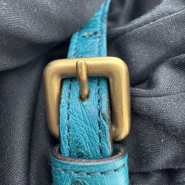 Gucci 竹節細節鴕鳥皮肩背包 