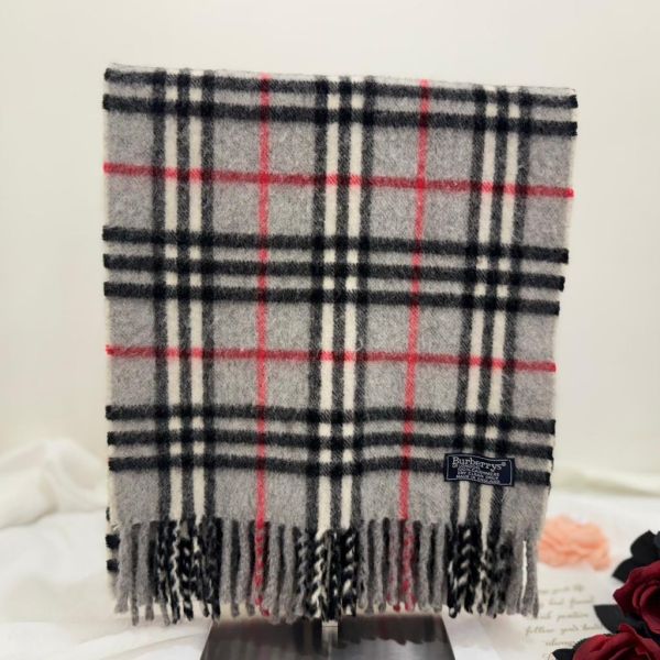Burberry 經典格紋羊毛圍巾 