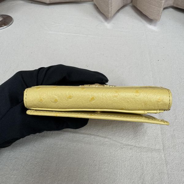 Versace 黃色鴕鳥皮錢包 