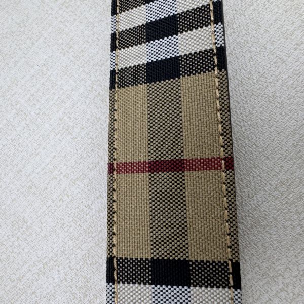Burberry 金x黑頭 格紋棕色皮革 皮帶 腰帶 