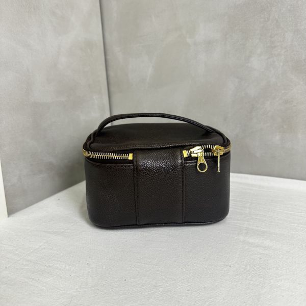 Chanel 手提化妝包 