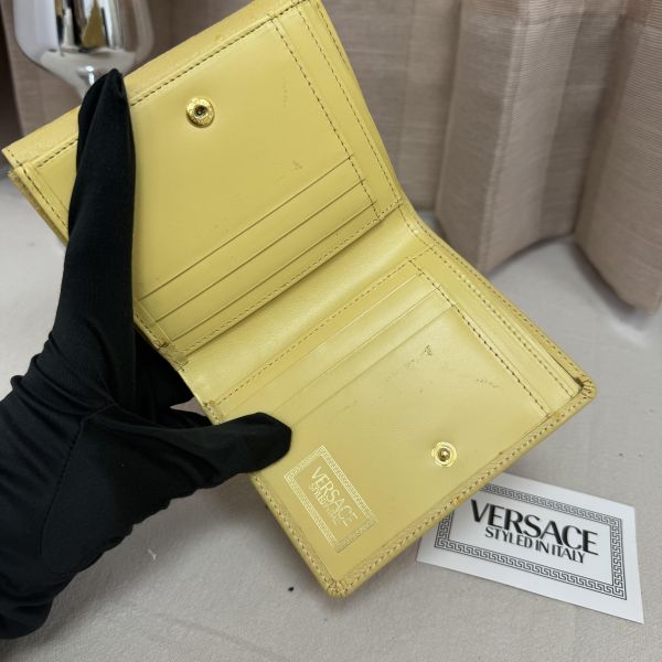 Versace 黃色鴕鳥皮錢包 