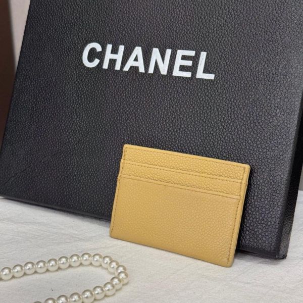 Chanel 奶茶色卡夾 