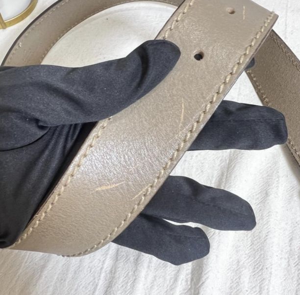 Gucci 方形金屬標誌扣環皮帶 