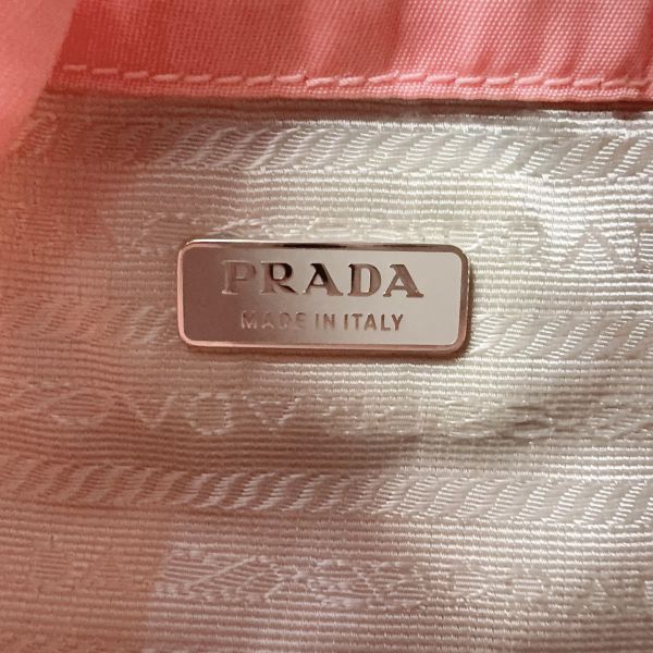 PRADA經典粉灰拼接尼龍水桶手提包 