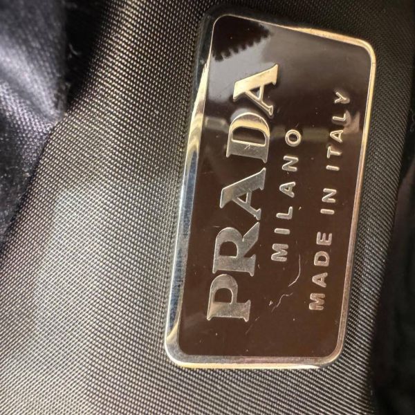 PRADA 墨綠帆布鐵牌後背包 