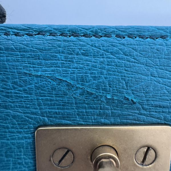 Gucci 竹節細節鴕鳥皮肩背包 