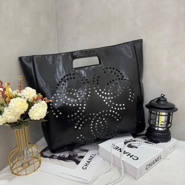 CHANEL 後空雙C托特手提包 