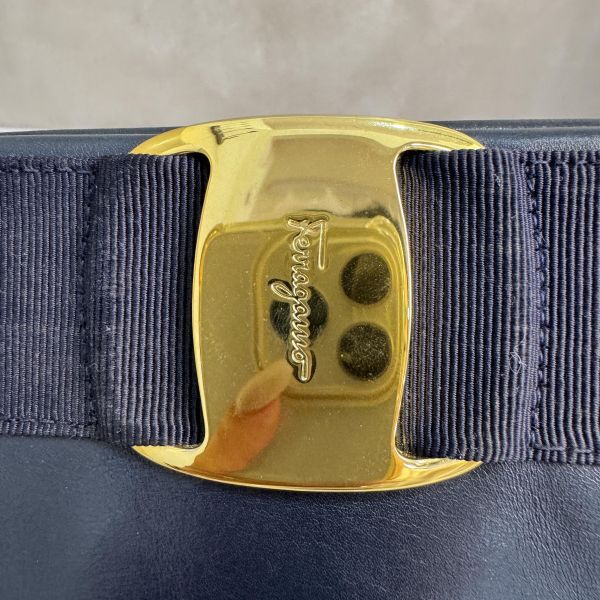 Ferragamo 菲拉格慕 兩用手拿包 