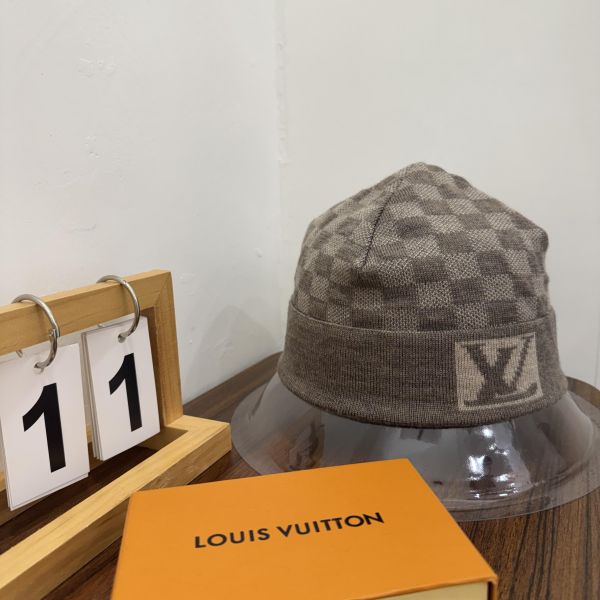 Lv 灰色毛帽 