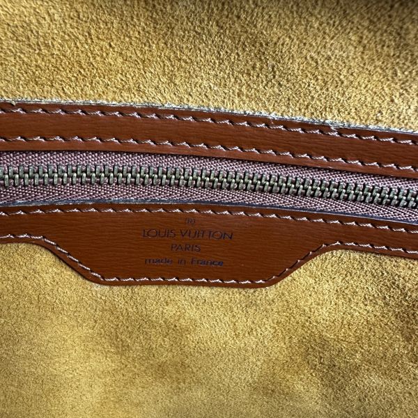 Louis Vuitton Epi 皮革手提包 