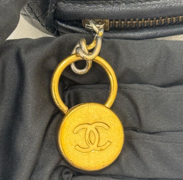 Chanel 菱形流蘇小包 