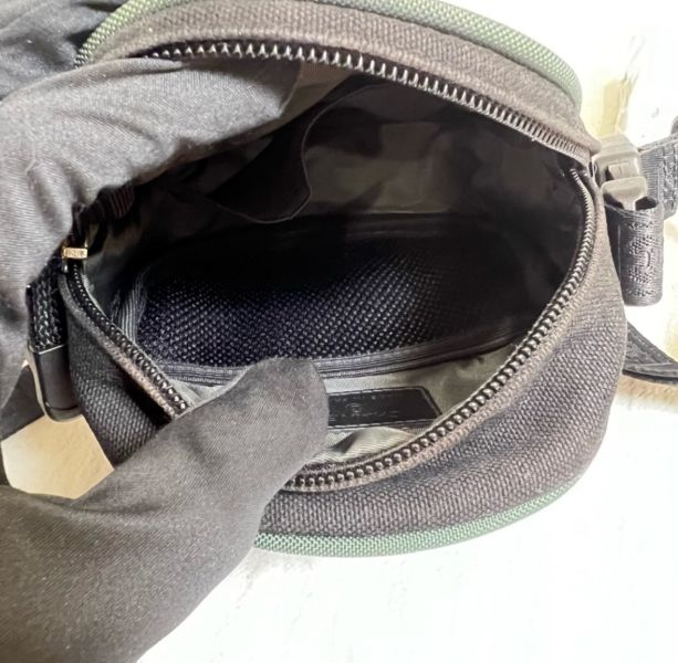 Chanel 帆布蛋蛋包 