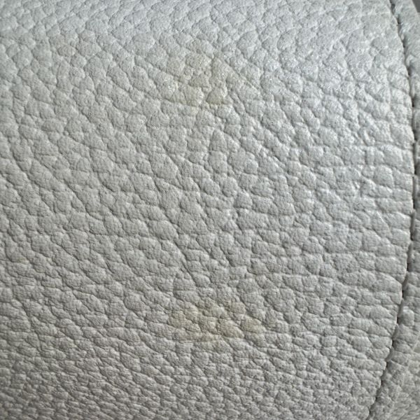 Saint Laurent (YSL) 復古白色皮革肩背包 腋下包 