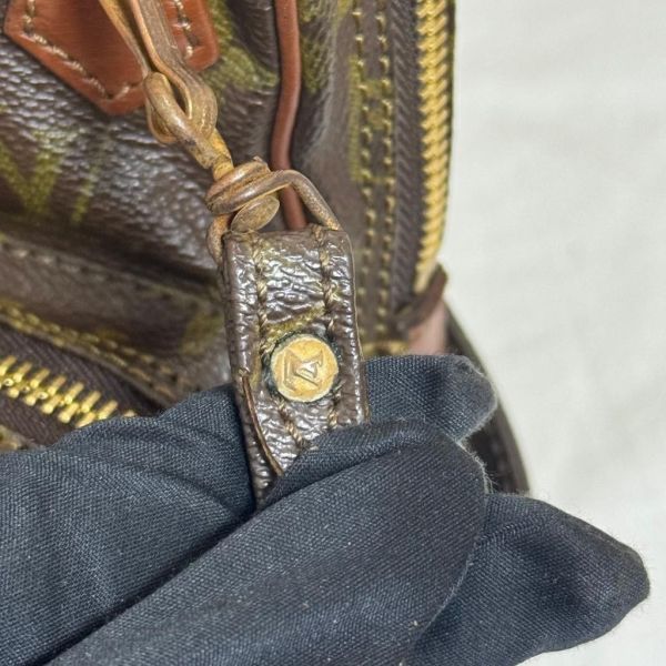 Louis Vuitton 雙層相機包 