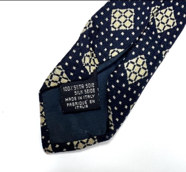 Emporio Armani 男士藏青色絲綢領帶（中古）義大利製 