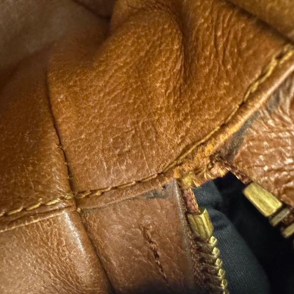 Louis Vuitton 方型手拿包 