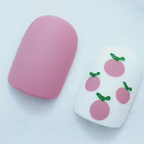 水蜜桃粉白霧面×穿戴式手指甲片×二十四入 水蜜桃粉指甲片、穿戴式指甲片、假指甲、24入指甲片、霧面指甲片、時尚指甲片、派對美甲、拍照美甲、婚禮美甲、簡單穿戴指甲片、日常美甲