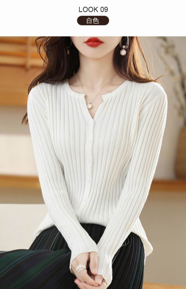 秋冬坑條鈕扣V領長袖針織衫 秋冬針織衫, V領針織衫, 坑條針織衫, 長袖女裝, 均碼針織, 百搭針織衫, 日系針織, 韓系針織, 女裝長袖, 彈性針織上衣