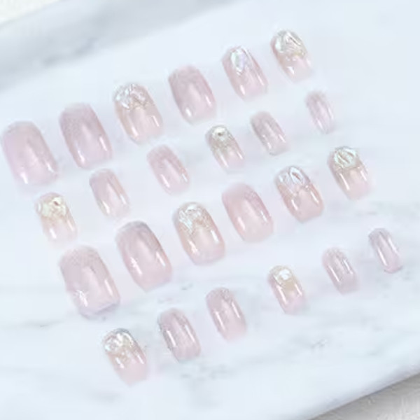 銀蔥爆閃晶體亮面×穿戴式手指甲片×二十四入 銀蔥指甲片、穿戴式指甲片、假指甲、亮面指甲片、24入、美甲、派對美甲、拍照美甲、婚禮美甲、閃亮指甲、韓系美甲