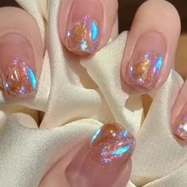 銀蔥爆閃晶體亮面×穿戴式手指甲片×二十四入 銀蔥指甲片、穿戴式指甲片、假指甲、亮面指甲片、24入、美甲、派對美甲、拍照美甲、婚禮美甲、閃亮指甲、韓系美甲