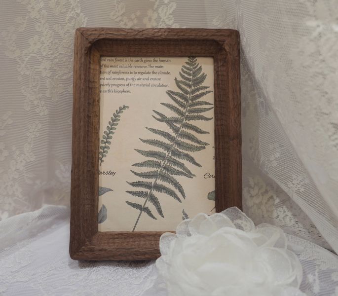 羊毛氈手工雕刻木框 羊毛氈,客製,寵物客製化,羊毛氈手作,寵物羊毛氈,相框,玻璃花盅,擬真,客製毛孩,寵物紀念,羊毛氈紀念