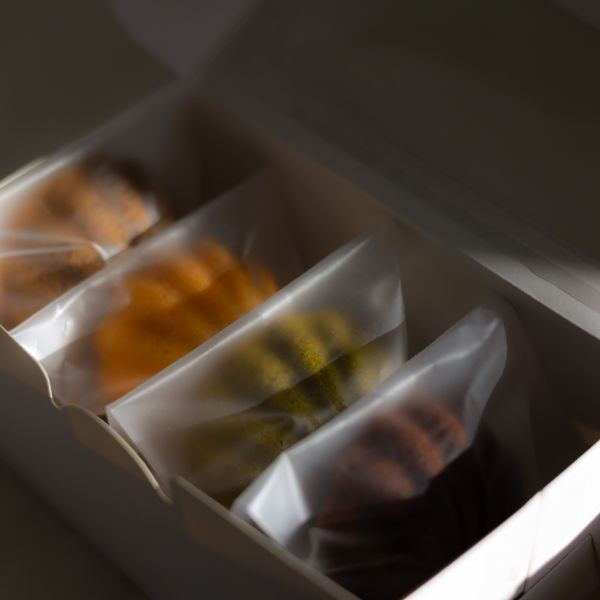 山晨瑪德蓮【單口味 𝟰入】// 新口味芝麻黑糖正式上架 瑪德蓮口味,瑪德蓮保存方式,瑪德蓮食譜,瑪德蓮起源,法式甜點推薦,貝殼蛋糕,下午茶甜點推薦,瑪德蓮搭配飲品,瑪德蓮做法,瑪德蓮品牌推薦