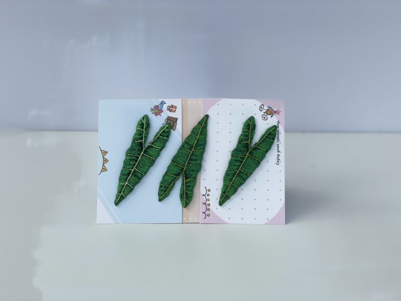 巧穩實業-刺繡別針 