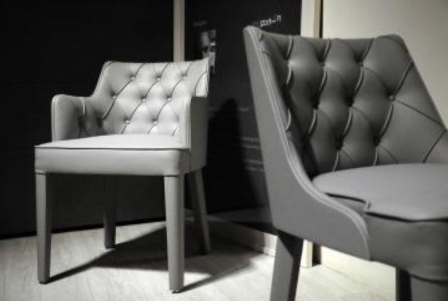 Royale 餐椅 (無扶手) 