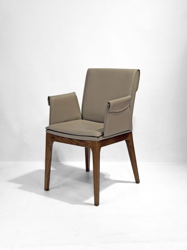 TOSCANIA 餐椅 (有扶手) 