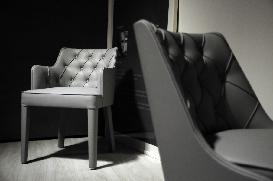 Royale 餐椅 (有扶手) 