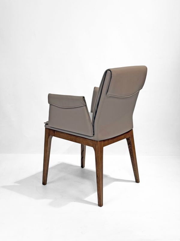 TOSCANIA 餐椅 (有扶手) 