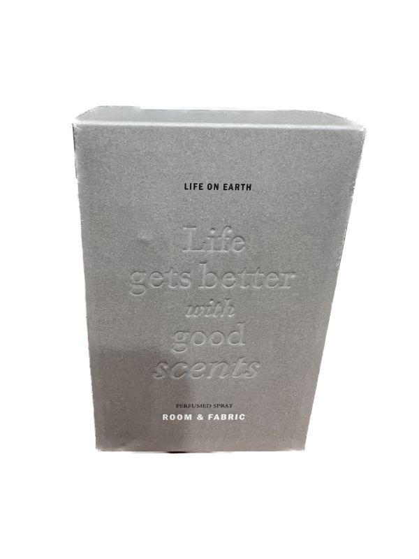 LOE 房間和織物噴霧 210ml_LAUNDRYSCENT 