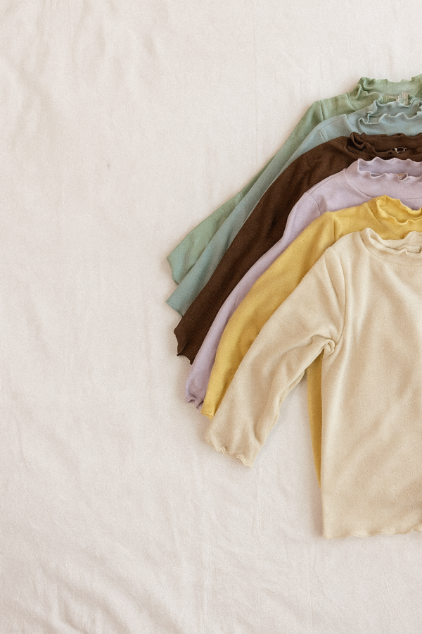 柔霧糖系高領打底上衣 