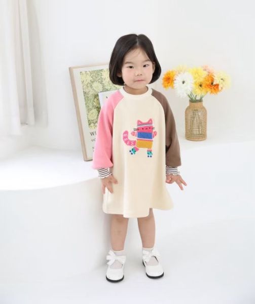 彩色小貓拼色長袖洋裝 
