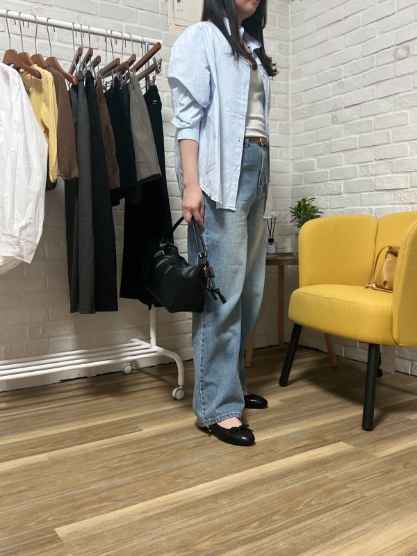 蕾絲下襬微挺感襯衫上衣 