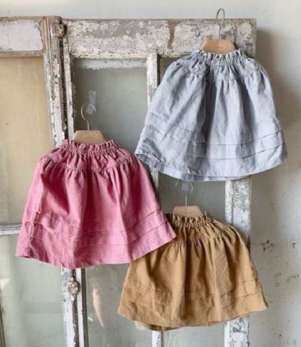 暖調燈芯絨層次裙 