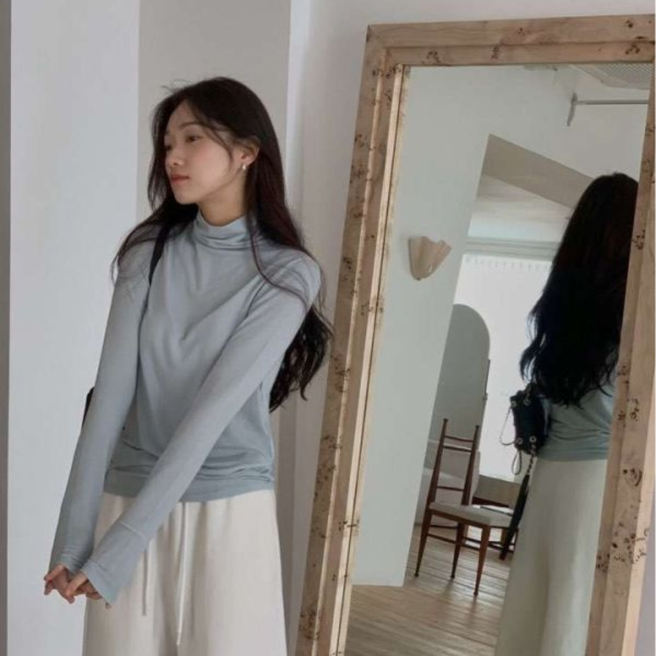 韓系純羊毛高領上衣 