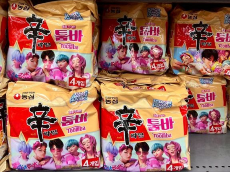 農心與《K-POP Dream Hunters》聯名推出的特別版辛拉麵 