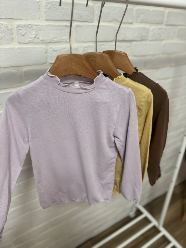 柔霧糖系高領打底上衣 