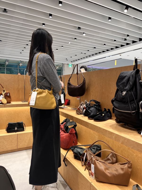 Archivepke 真皮復古焦糖束繩包 