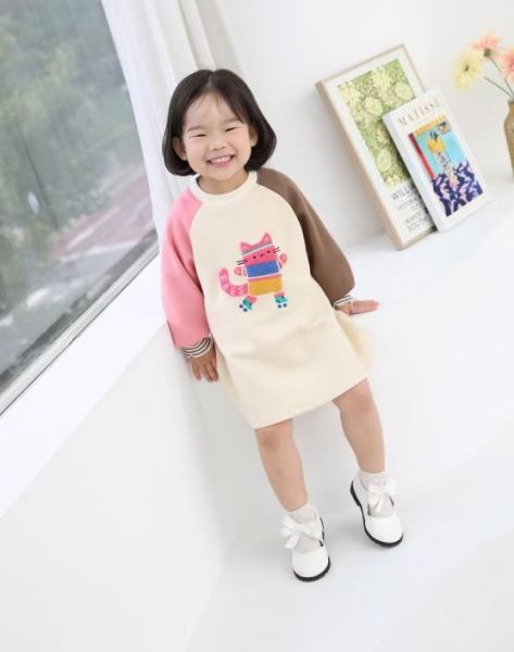 彩色小貓拼色長袖洋裝 