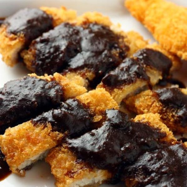 角久 八丁味噌 (銀袋) 八丁味噌,KAKUKYU,岡崎味噌,傳統味噌,日本味噌製造商,長期發酵味噌,德川家康味噌,愛知縣味噌,味噌製作工藝,日本傳統調味料