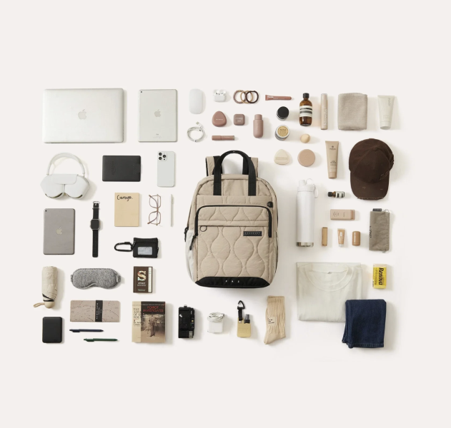 【美國Bagsmart】防潑水機能後背包 28L 防盜背包 原廠保固 旅行背包 後背包 登山背包 大容量背包 