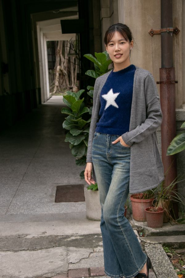 長版倒V針織外套 