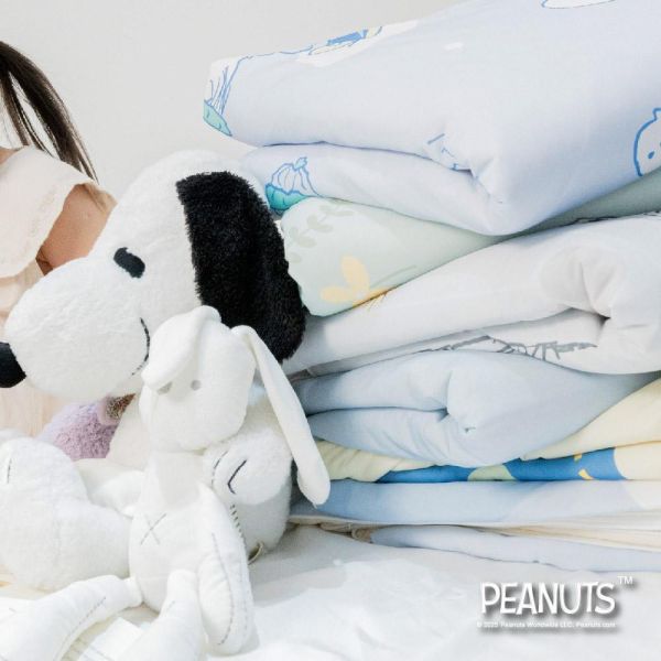 【Austin Home 奧斯汀寢飾】史努比瑪奇朵冰紗被｜可愛家人150X200cm 