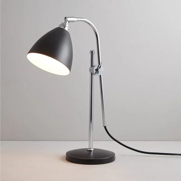 【Original BTC】 Task Table Light - (Black) 