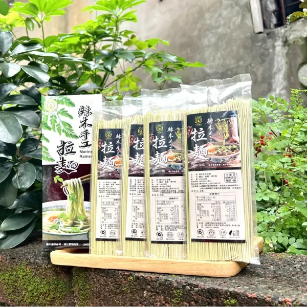 【花樹銀行】藤香椒麻油 - 花椒的天花板 2入組+辣木炊粉（10包入）+辣木拉麵禮盒 (4包/1盒) 