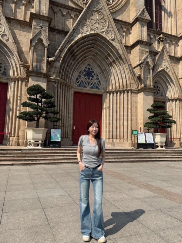 細閃亮鑽牛仔褲（附皮帶） 