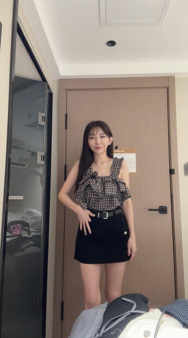 超推超好看的牛仔褲裙 